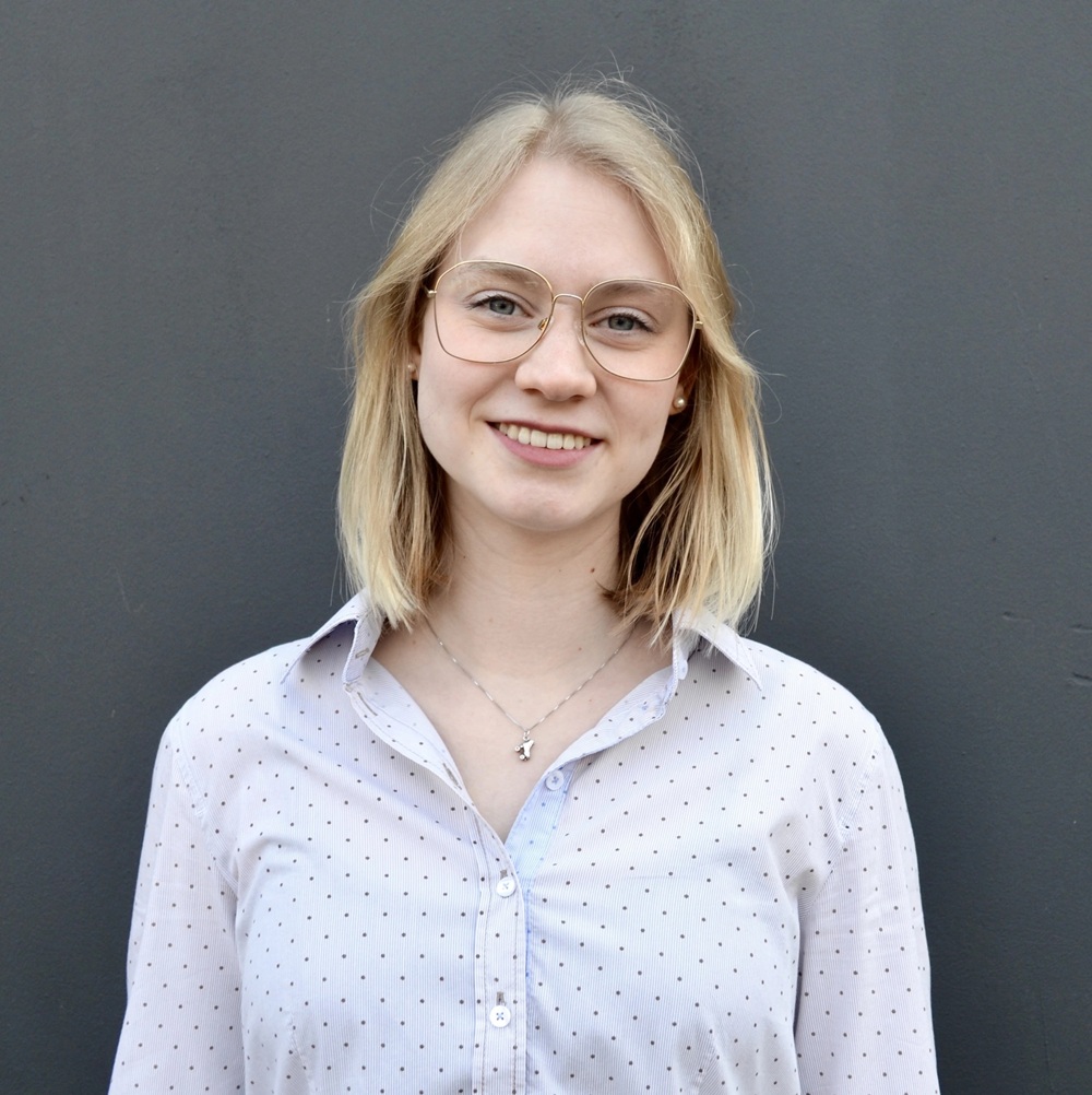 Ruth Brabänder, Maßschneidermeisterin, Nähkursleitung bei nähPUNKT, Nähschule Karlsruhe
